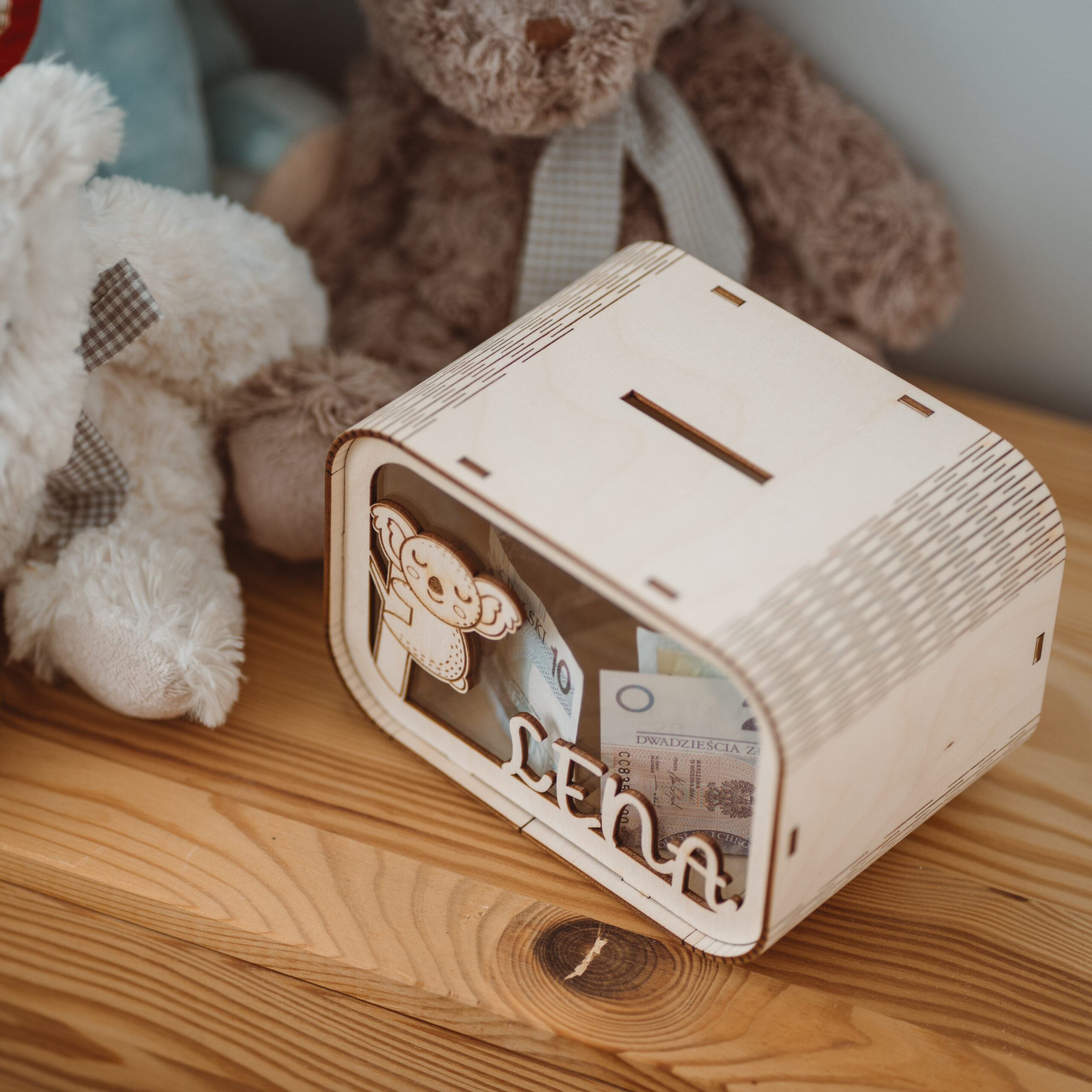 skarbonka z misiem do pokoju dziecka